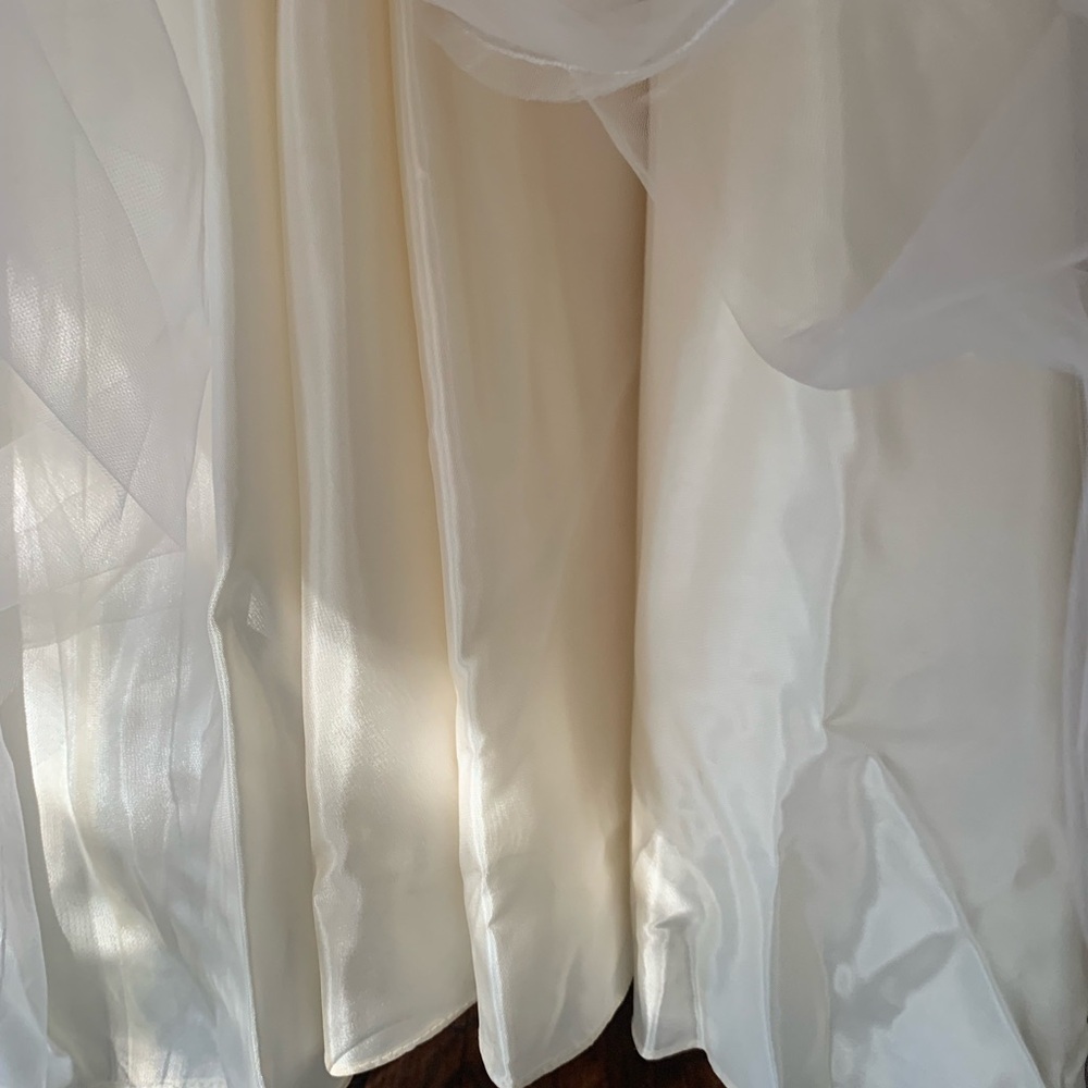 Blondie Nites Formal/Prom Dress - Picture 9 of 12